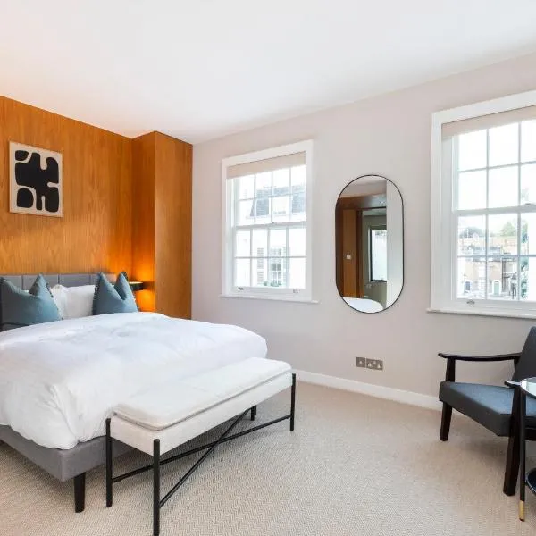 Elegant 3 bd house in Knightsbridge, hotel in London