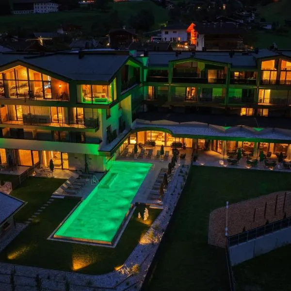 Neueröffnung ELVA PREMIUM APARTMENT HOTEL inklusive Sommerpass STUBAI SUPER CARD, hotel en Neustift im Stubaital