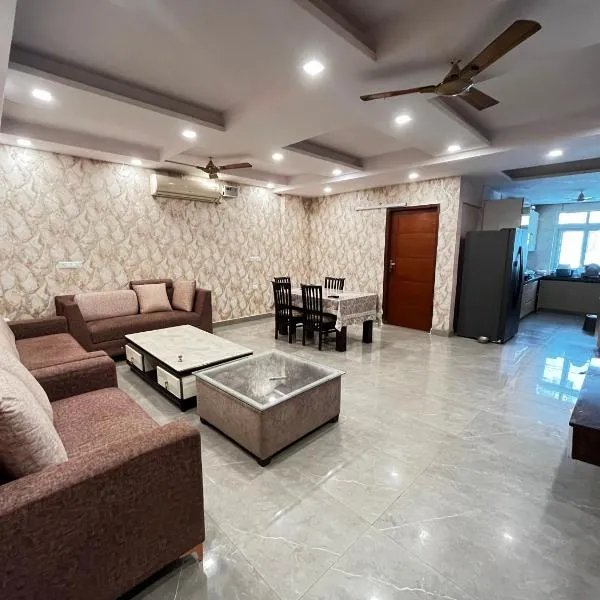 Stella Homestay- Near Yashobhoomi, hotel din New Delhi