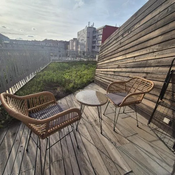 Holesovice Luxury Apartments, hotel in Praag