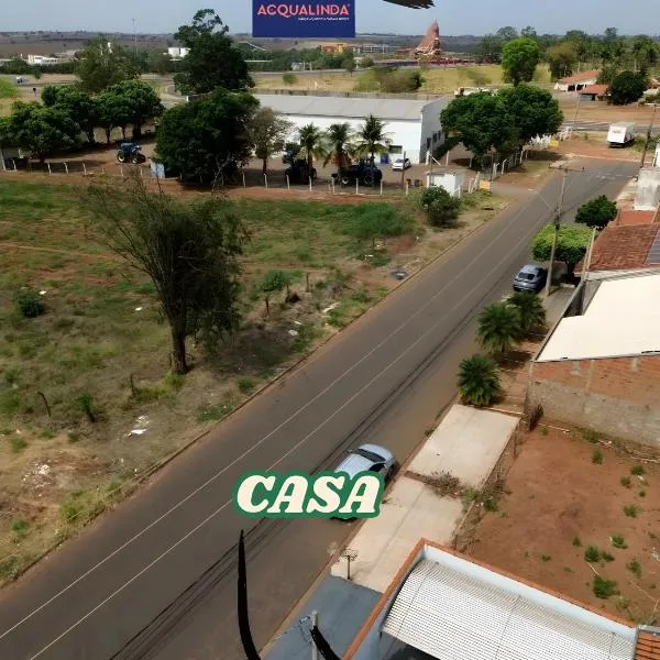 Casa aconchegante 4 minutos do thermas, hotel in Andradina