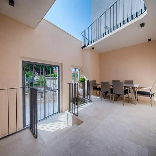 Apartments Villa Glorija, hotell sihtkohas Komiža