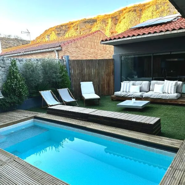 Casa Tilin, Hotel in Valtierra