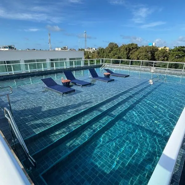 Flat Novo no Centro de Porto de Galinhas, hotel en Porto de Galinhas