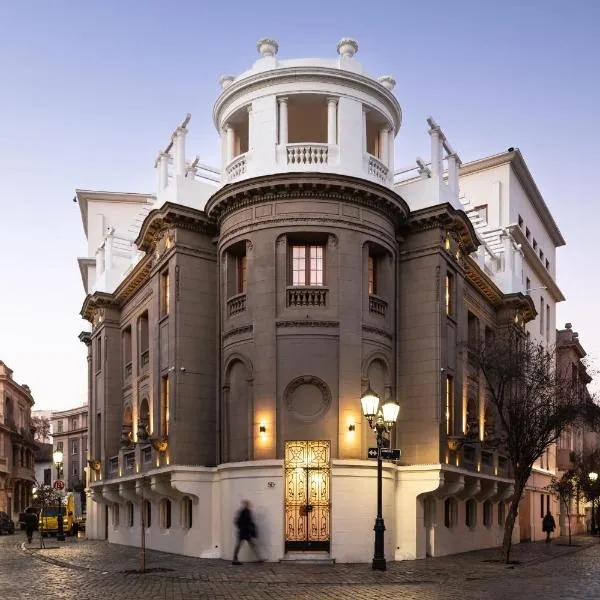 Nest Barrio Paris-Londres, hotel in Santiago