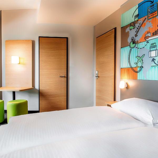 B&B Hotel Stuttgart-Neckarhafen, Stuttgart
