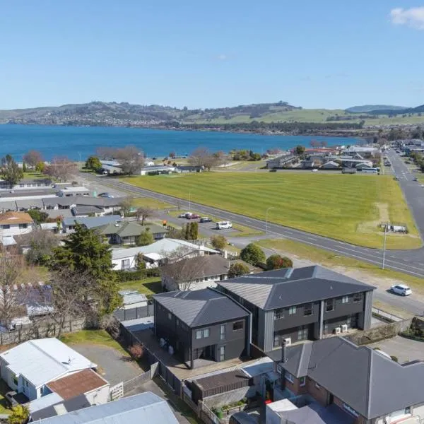 Lake Haven apartment 1 - fabulous location near lake and town，位于陶波的酒店