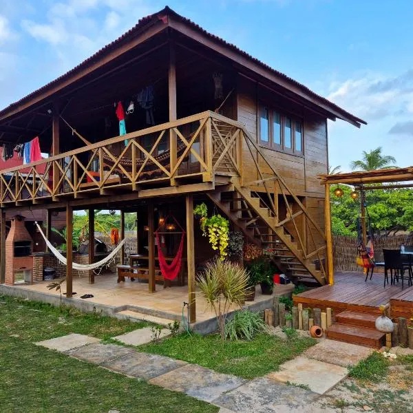 Atins Bangalôs, hotel v destinaci Atins