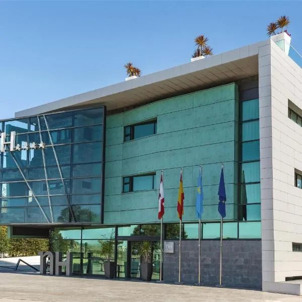 NH Gijón, ξενοδοχείο στο Χιχόν