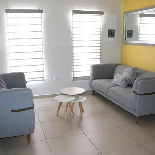 Agradable Casa Centrica, отель в городе Идальго-дель-Парраль