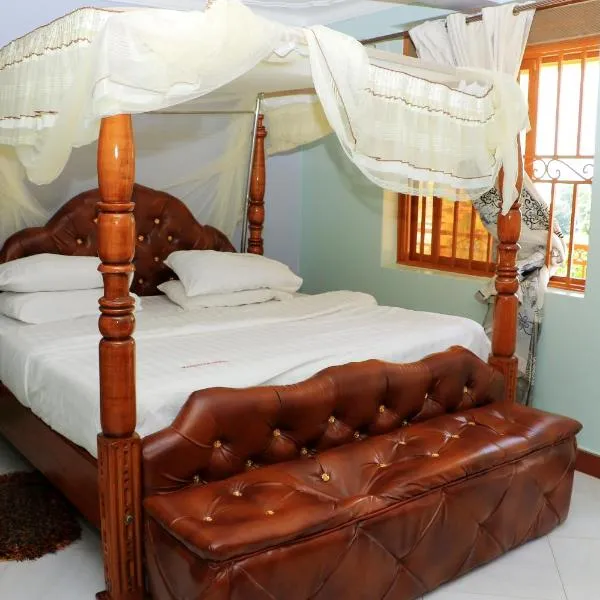PrimeRose Hotel Mubende, hotel em Mubende