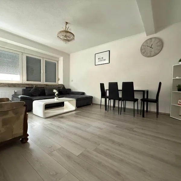 Schöne 2 Zimmer Appartment mit Bad und Küche Self- Check-in, ξενοδοχείο σε Mönchengladbach