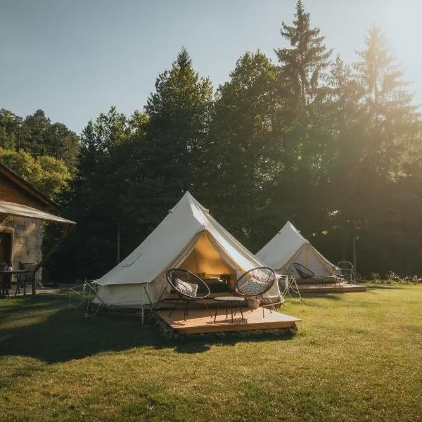 Glamping Natur Resort Jetřichovice, hotel en Jetřichovice