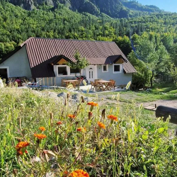 Bujtina Sherifaj, hôtel à Valbonë