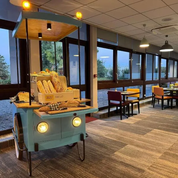 ibis Styles Angoulême Nord - hôtel restaurant，位于尚尼耶的酒店