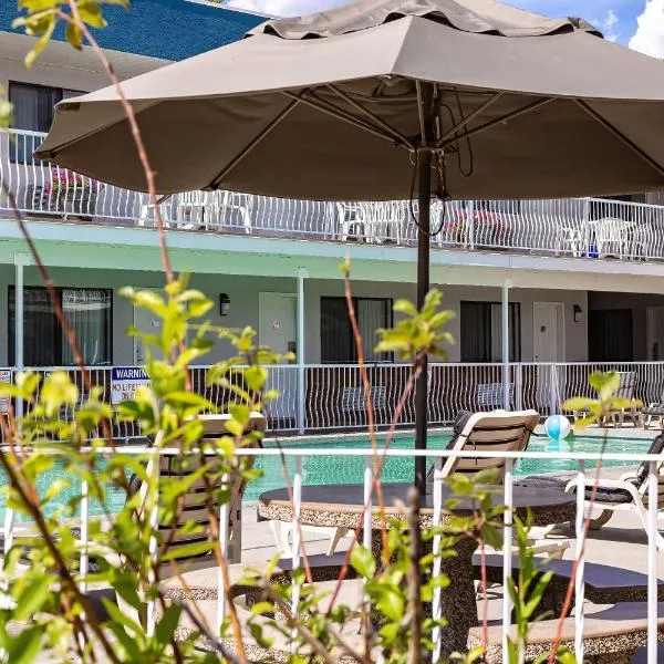 Siesta Suites, khách sạn ở Kelowna