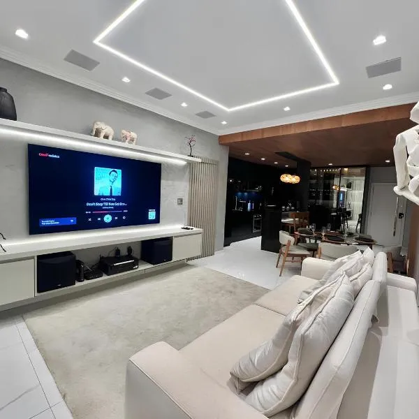 Luxuoso Apartamento em Ipanema -Melhor Localização, Hotel in Rio de Janeiro