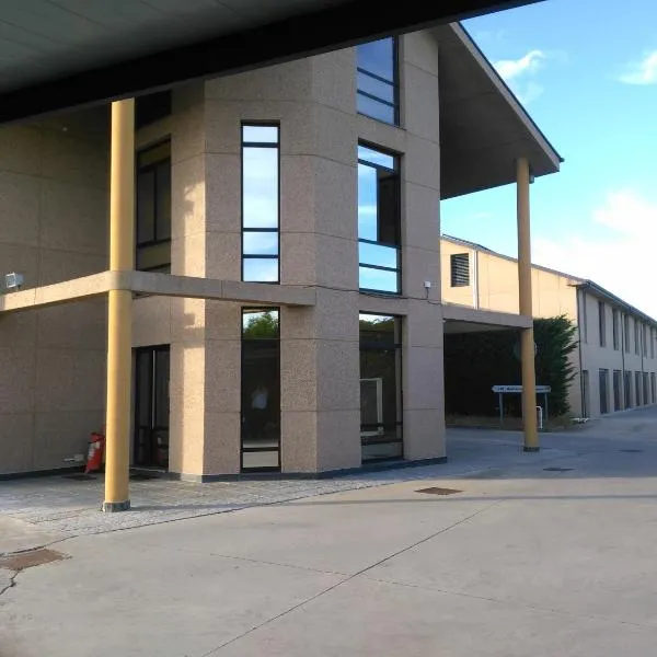 Motel Acropolis, hôtel à Camponaraya