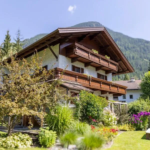 Pension Sonnenwinkl โรงแรมในOberlängenfeld