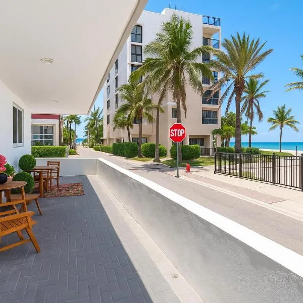 The Pearl Beachside Apartments on Hollywood Beach, hotel in Hollywood