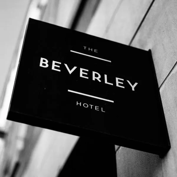 The Beverley Hotel, hotel in Toronto