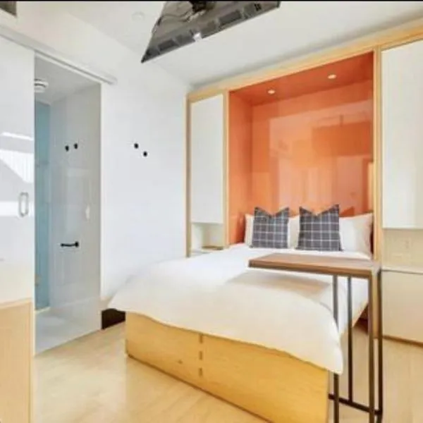 The Beverley Hotel, hotel in Toronto