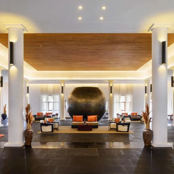 The Lake Garden Hotel Nay Pyi Taw - MGallery Collection, Hotel in Naypyidaw