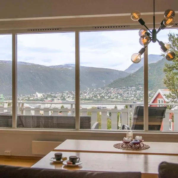 Spacious with a great view over Tromsø, ξενοδοχείο στο Τρόμσο