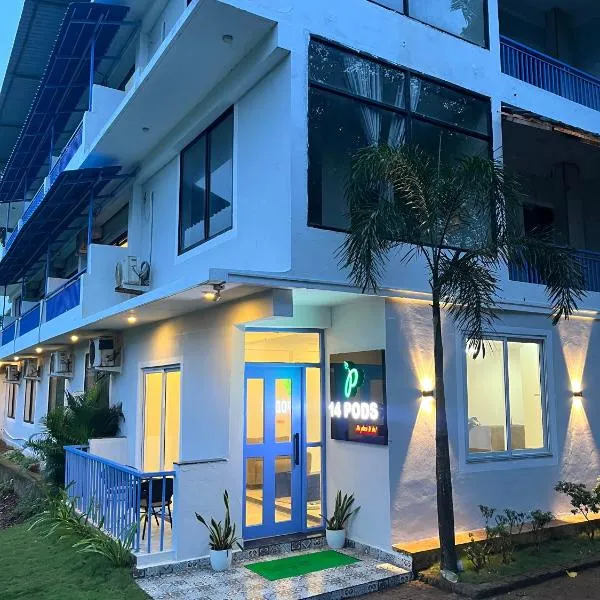 Hotel 14 Pods Morjim, hotel v destinaci Morjim