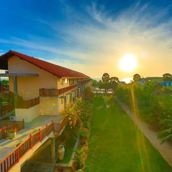 Marina Beach Passikudah, hotel u gradu Pasikuda