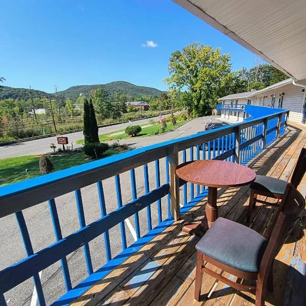 Econo Lodge Lee - Great Barrington, hotel in Lee