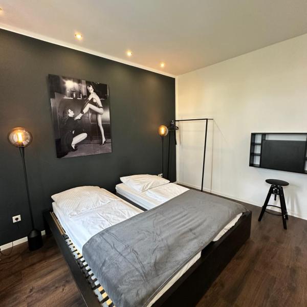 Shared a-partment • Möbliertes Zimmer in Köln - Ehrenfeld !, Köln