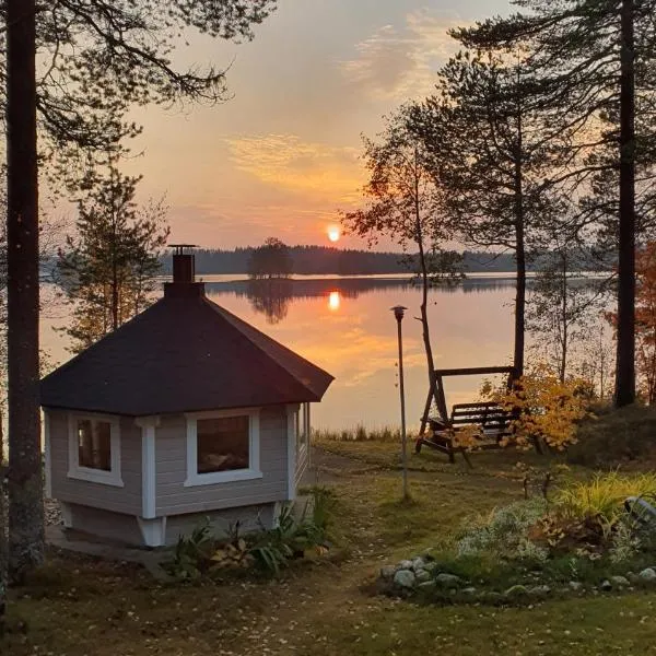 Villa Salme lemmikkiystävällinen mökki Taivalkoskella Jokijärven rannalla, hotel di Taivalkoski