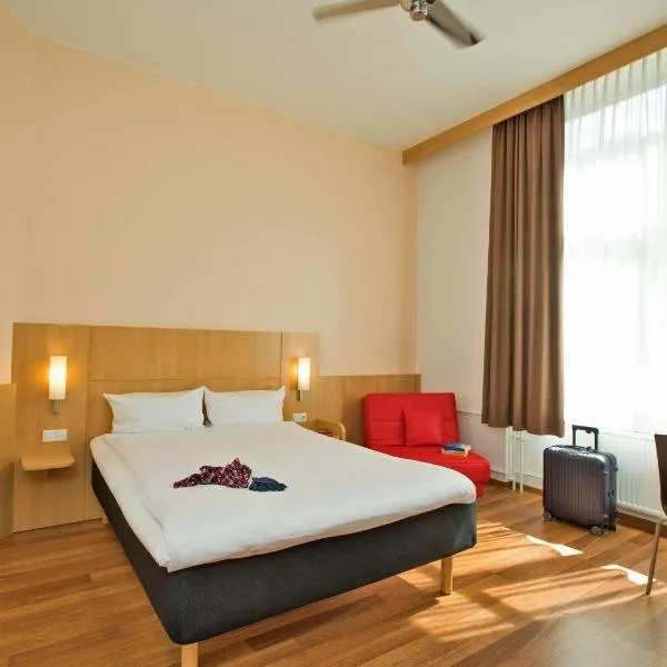 ibis Berlin City Süd, khách sạn ở Berlin
