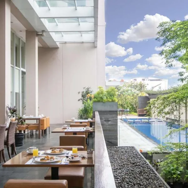 Novotel Bandung, ξενοδοχείο στο Μπαντούνγκ