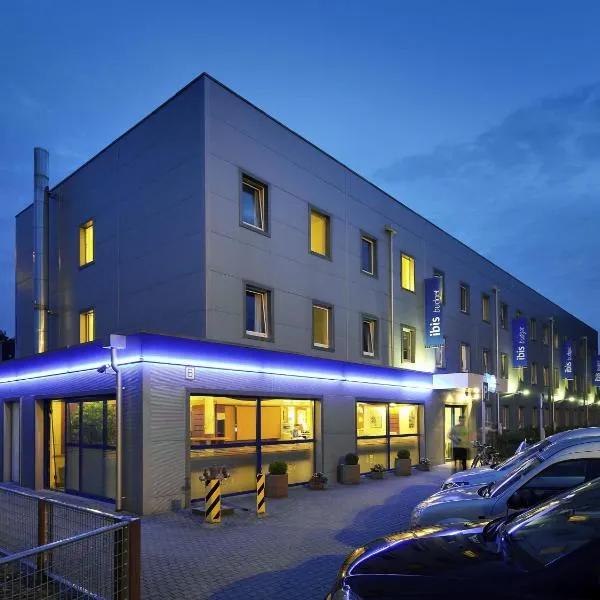 ibis budget Aachen Raeren Grenze, hotel in Raeren