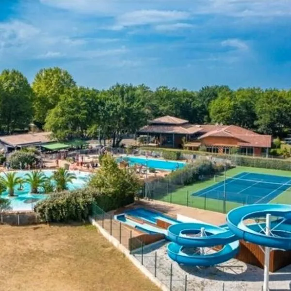 404 mobil-home 3 chambres 2 sdb bassin d'Arcachon, hotel v destinaci La Teste-de-Buch