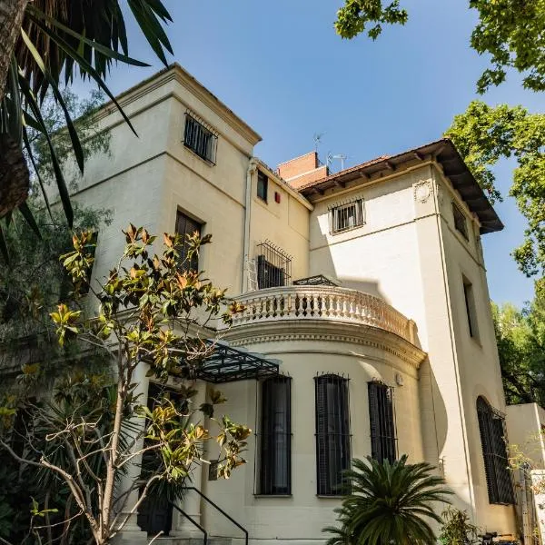 Leevin Student Barcelona, hotel in Barcelona