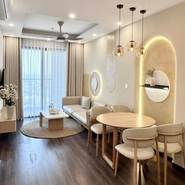 Hoàng Huy Commerce Võ Nguyên Giáp Mopius Apartment, hotell sihtkohas Hải Phòng