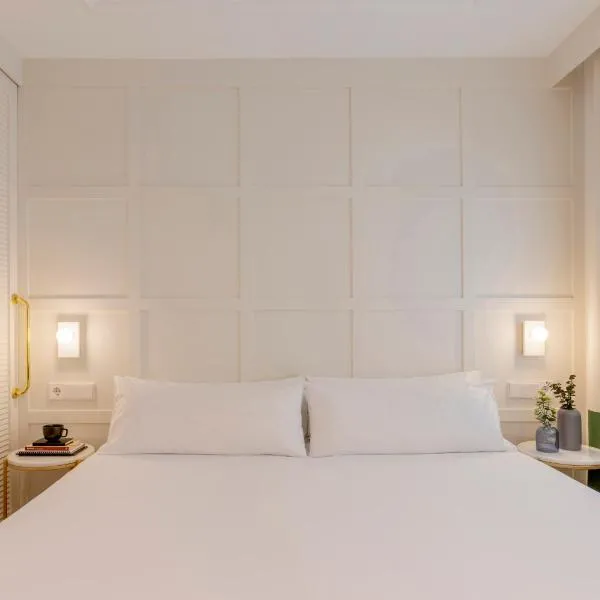 Room Mate Cosmo - City Centre, Valencia, hotel in Valencia