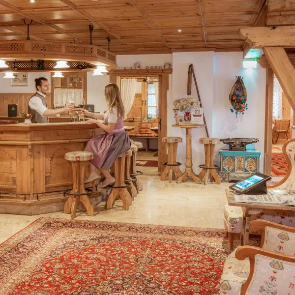 Appartement- und Wellnesshotel Charlotte - 3 Sterne Superior, hotel v destinaci Seefeld in Tirol