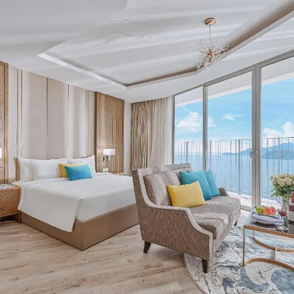 Coastal Charm Panorama Bayview, hotel in Nha Trang