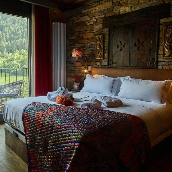 Hotel Valle de Pineta - Las Suites, ξενοδοχείο σε Bielsa