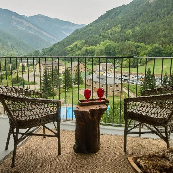 Hotel Valle de Pineta โรงแรมในบีเอลซา