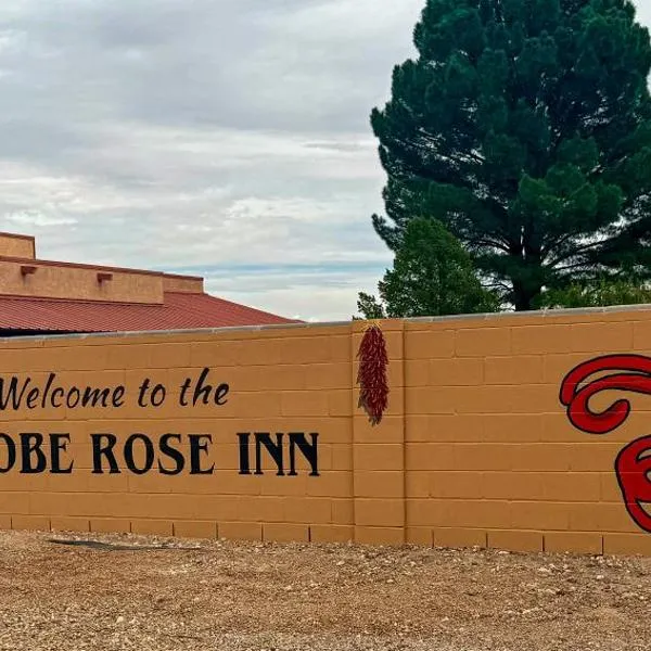 Adobe Rose Boutique Inn, ξενοδοχείο σε Artesia
