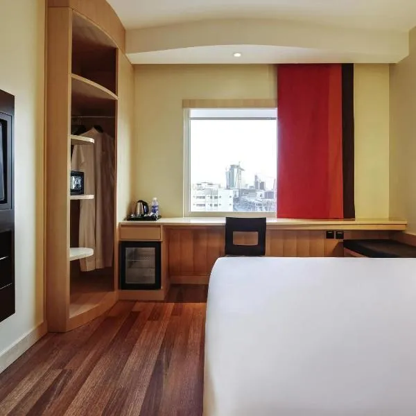 Ibis Riyadh Olaya Street, hotel en Riad