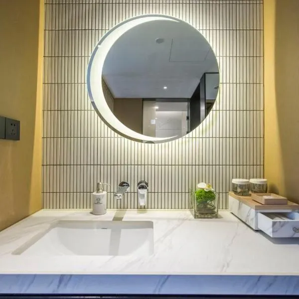 Jinyi Hotel Ulanqab Wanda Branch, Hotel in Jining