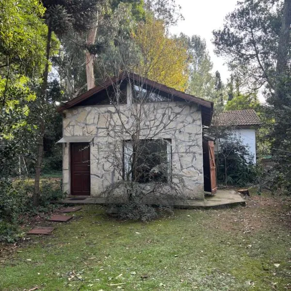 Aneley Cabañas Bosque Peralta Ramos, hotel in Mar del Plata