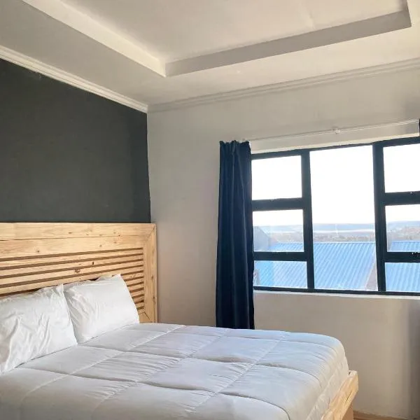 Solomon Guest House, готель у місті Масеру