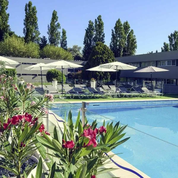 Mercure Orange Centre A7/A9, hotel v Orange